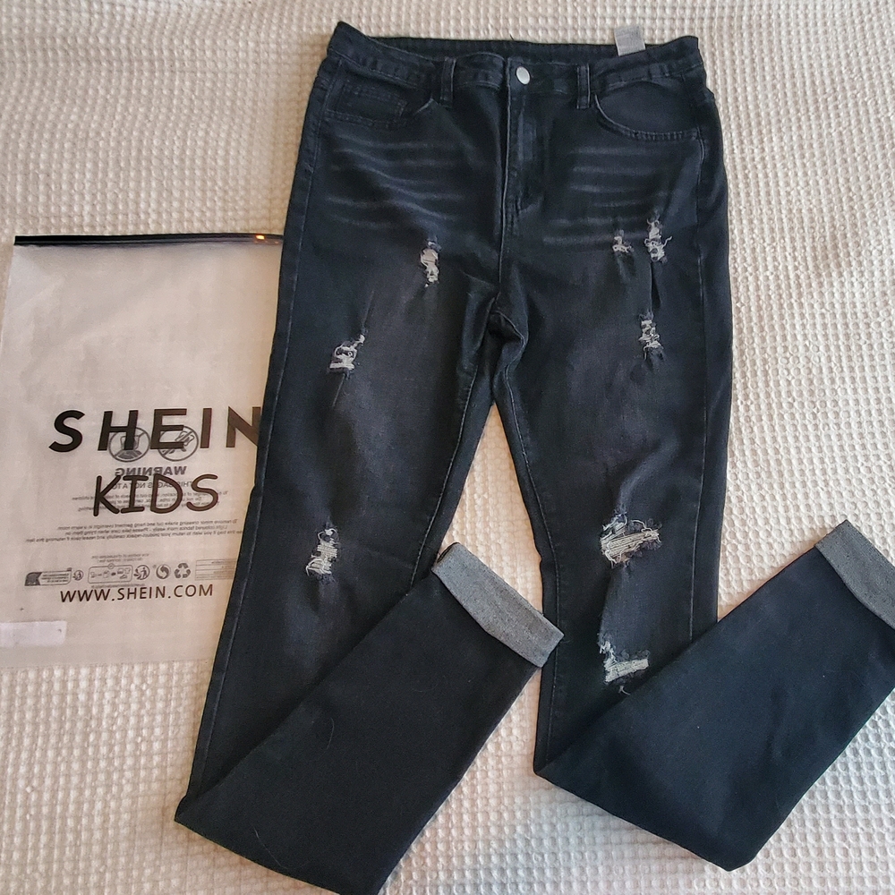Shein Teen Girl Distressed Black Jeans